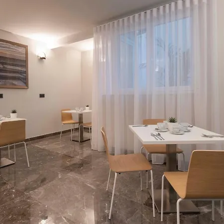 Antoniel 3* San Ġiljan