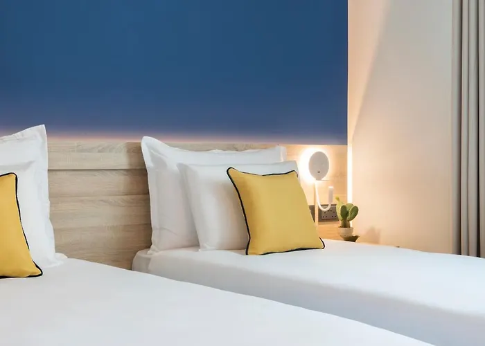 Hotel Antoniel San Ġiljan